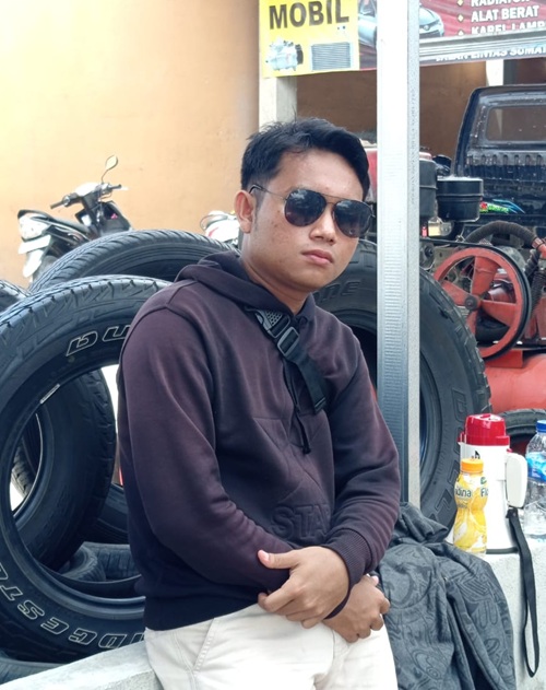 Rino Ariansyah